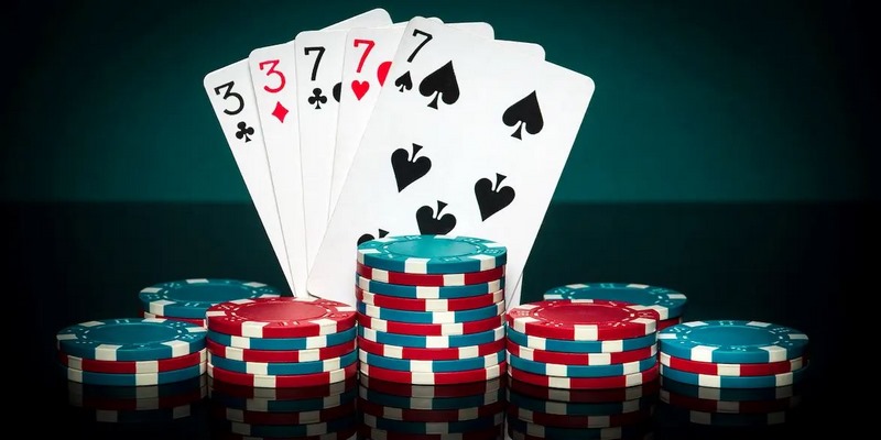 Game bài Poker thu hút hội viên khi tham gia cùng 32Win